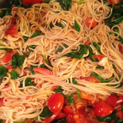 Soba noodles, spinazie en cherry tomaten – week 10 april t/m 16 april