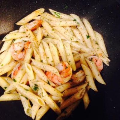 Penne met scampi & rode pepertje